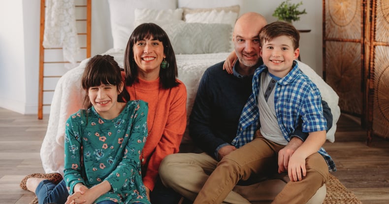 A Howell family portrait, with Meredith and Lola on the left.