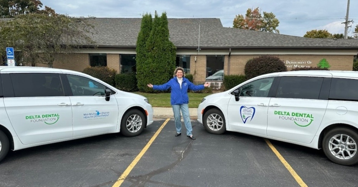 Dental hygienists hit the road to expand oral care Dental hygienists hit the road to expand oral care