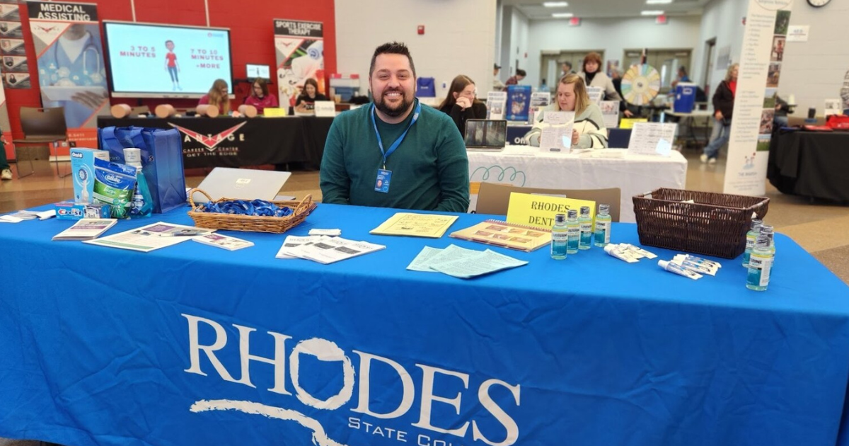 Ohio hygienist trains future workforce through outreach role Ohio hygienist trains future workforce through outreach role